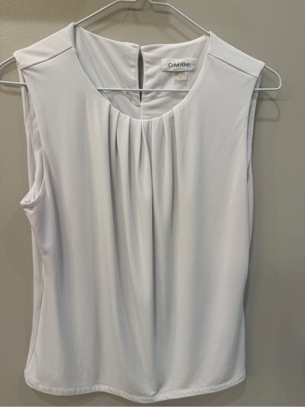 Calvin Klein White Pleated Sleeveless Camisole